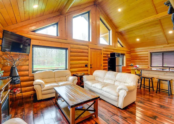 Near Trails & Rivers! 'Trybett Cabin' In Forks