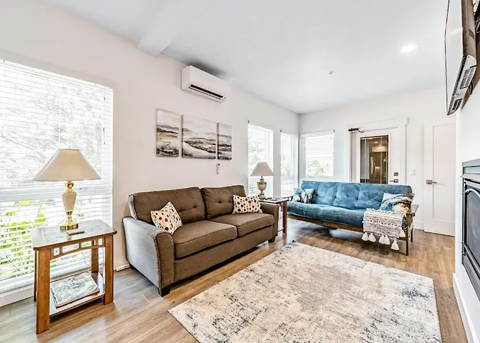 Beautiful Apartments With Fireplace Partial Ocean Views Washer&Dryer Grill