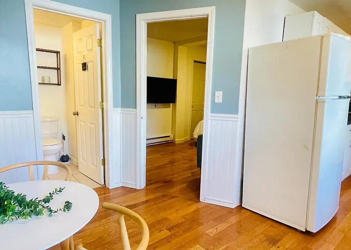 Cambridge Studio With Steps To Kendall Mit