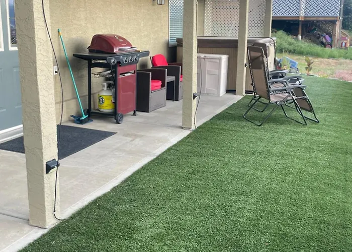 Vernon Valley And Lake View With Private Hot Tub