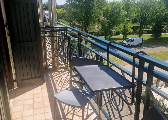 Beamare - Monolocale - Massimo Tre Ospiti Con Posto Spiaggia - Studio Apartment - Max 3 People With 1 Private Umbrella And Two Sunbeds At The Private Beach Of Eraclea Mare