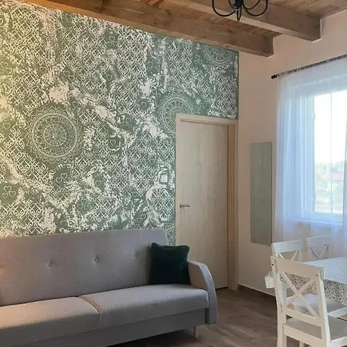 Szivecskes Vendeghaz Cegled