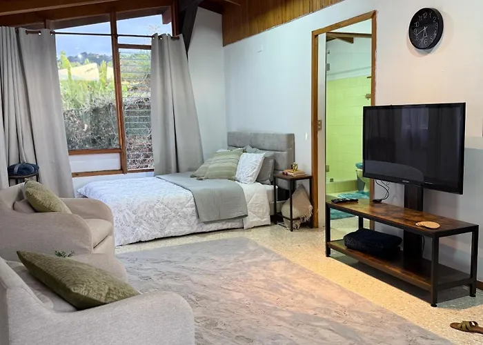 Fully Equipped Cozy Room In Escazu