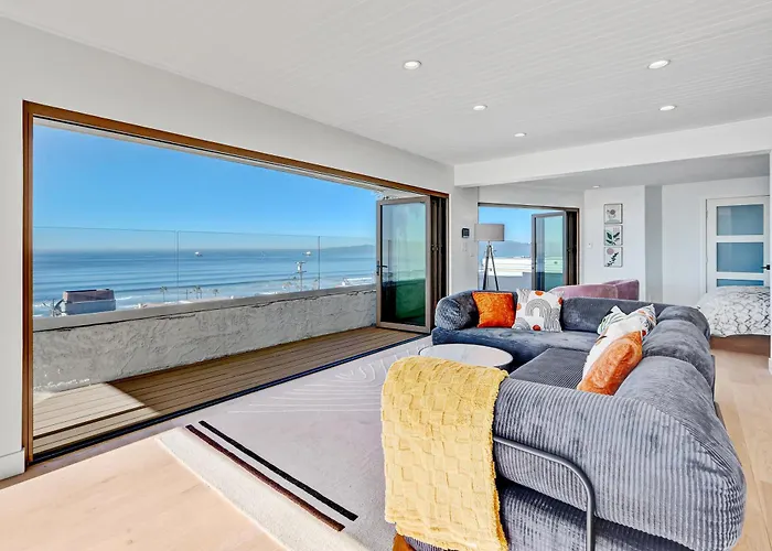 Casabella Manhattan Beach Penthouse