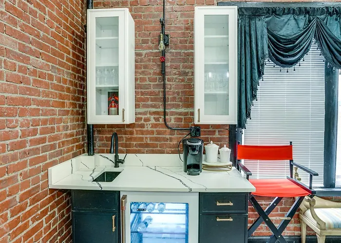 Walkable Schenectady Getaway: 2-Unit Campus Hub