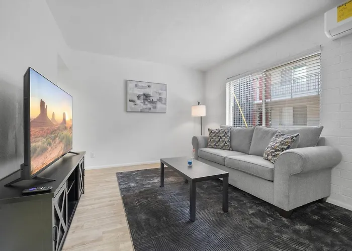 Stylish, Just Renovated 1 Bedroom In Downtown Mesa