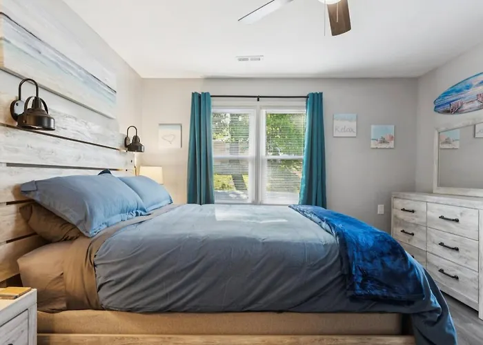 Grand Mountain Styled Oasis 4Br 2Ba Dog Friendly