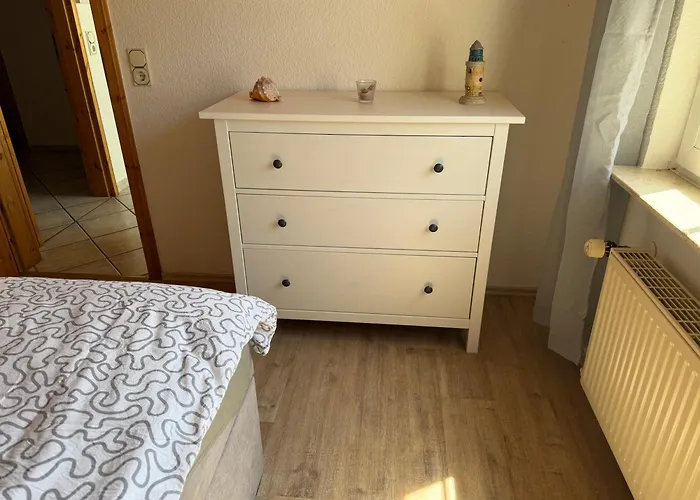 Ferienwohnung Wattenmeer - Top-Lage Am Deich In Harlesiel, Strandnah