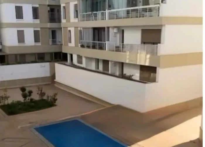 Residence Avec Piscine Wifi Et Parking Gratuit