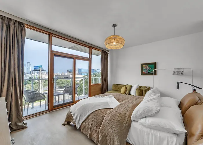 Spectacular Luxury Penthouse With Nyc Skyline View- 10 Minutes To Nyc
