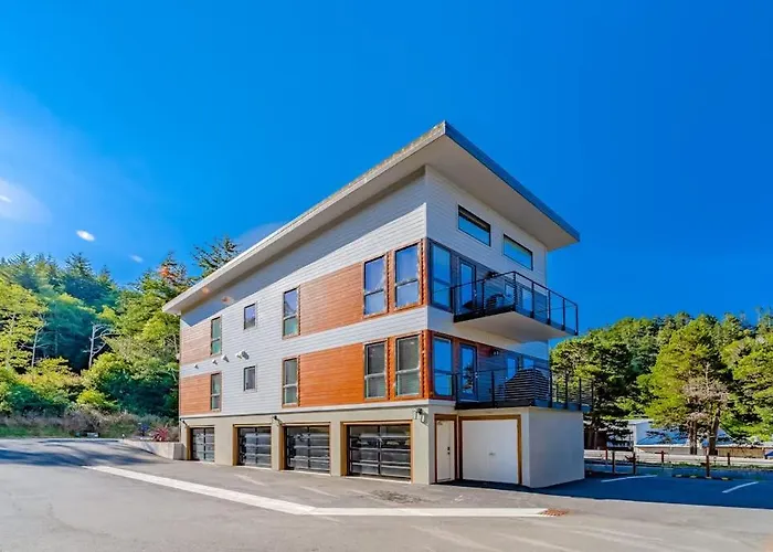 Sunny Apartments With Fireplace Partial Ocean Views Washer&Dryer Grill & Ac