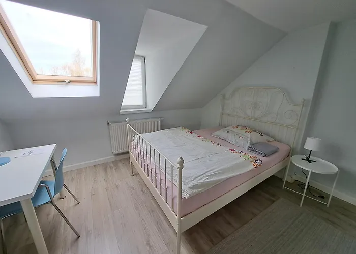 Moderne Wohnung Mit Gratis Parkplatz - Zentral Zwischen Bahnhof Und Innenstadt