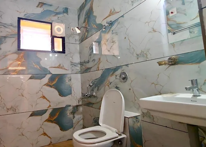 Sheetal Service Apartment