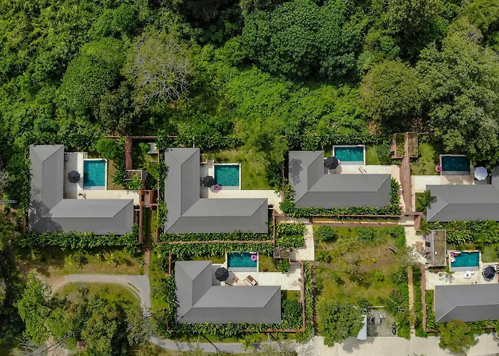 Alanta Pool Villa