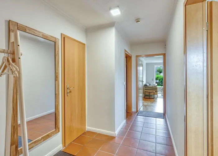 1 Bedroom Cozy Apartment In Klanxbuell