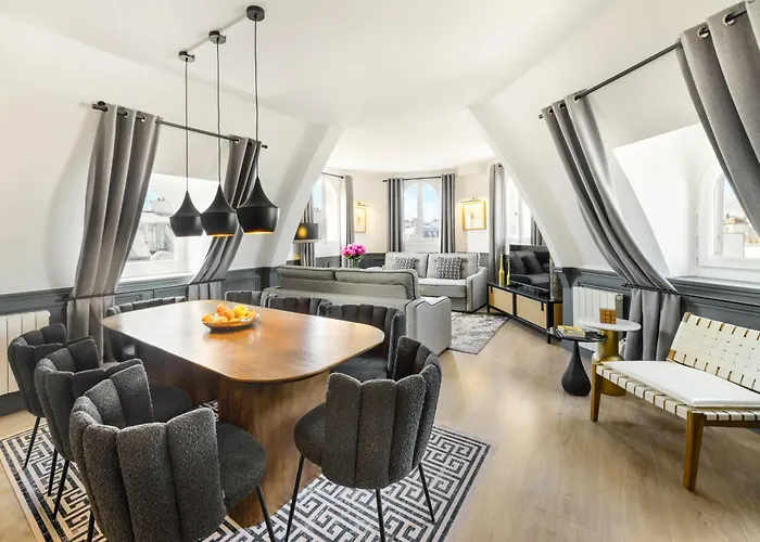 Livinparis - Luxury Ac 2 & 3 Bedrooms Le Louvre
