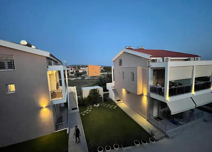 Siblings Apartments