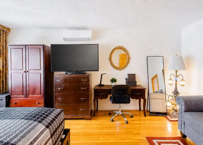 Room In Cozy Classy Duplex