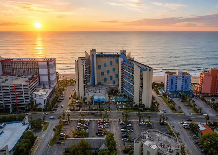 New ! Ocean Reef Resort-Unique Renovated Oceanfront Condo -Free Parking - Amazing Pools & Views