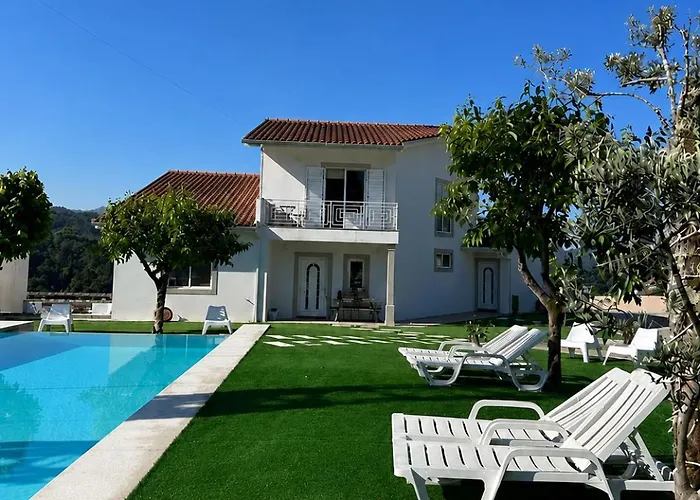 Canaveses River House - Apartamentos Com Piscina Partilhada