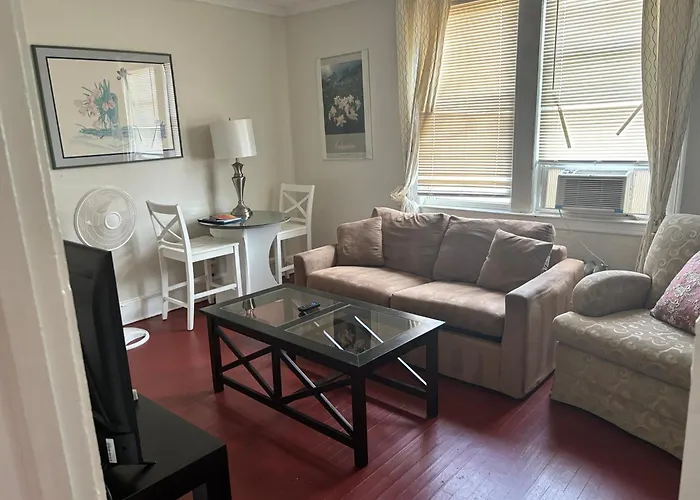 The Traveler Suite C1