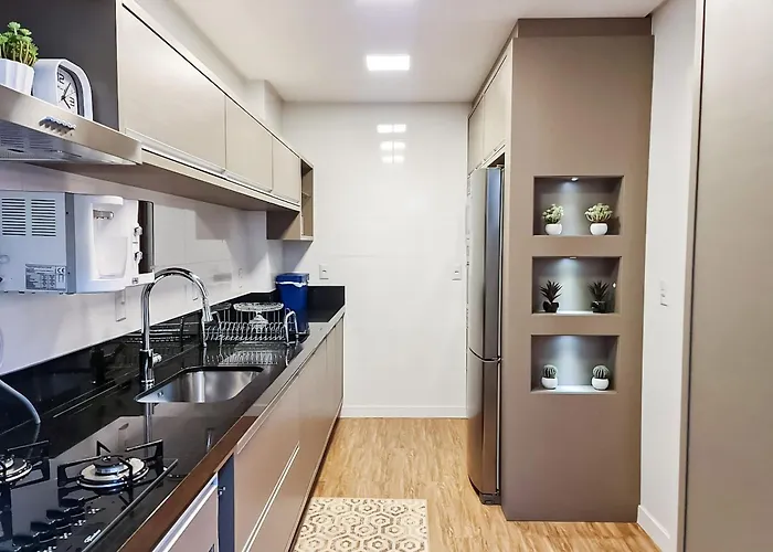 Apartamento 3 Suites Churrasqueira 2 Vagas Meia Praia