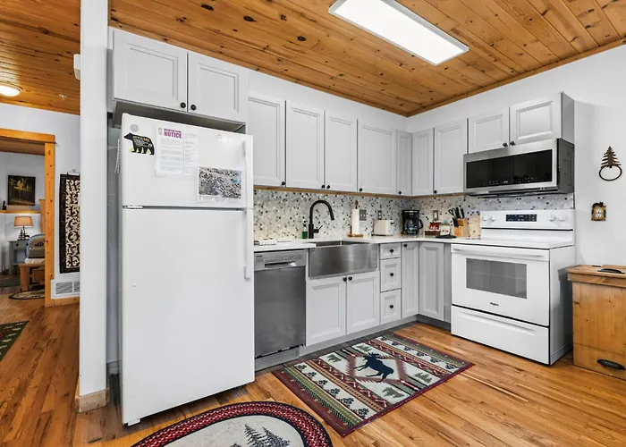 Bugle Pointe B06 By Estes Park Condos
