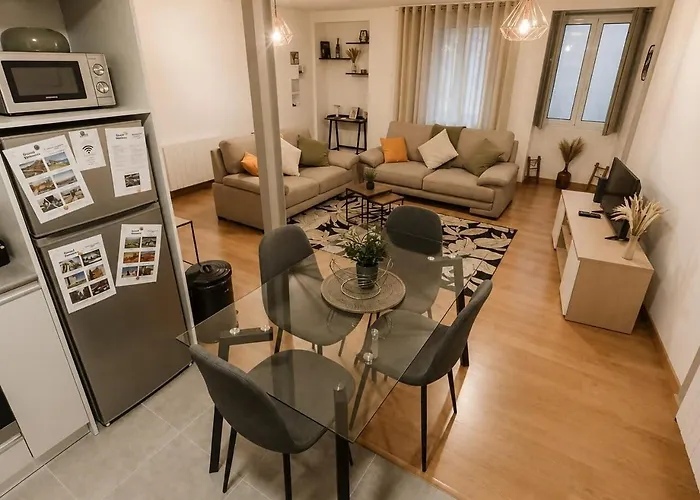 Ribeirinha Guesthouse