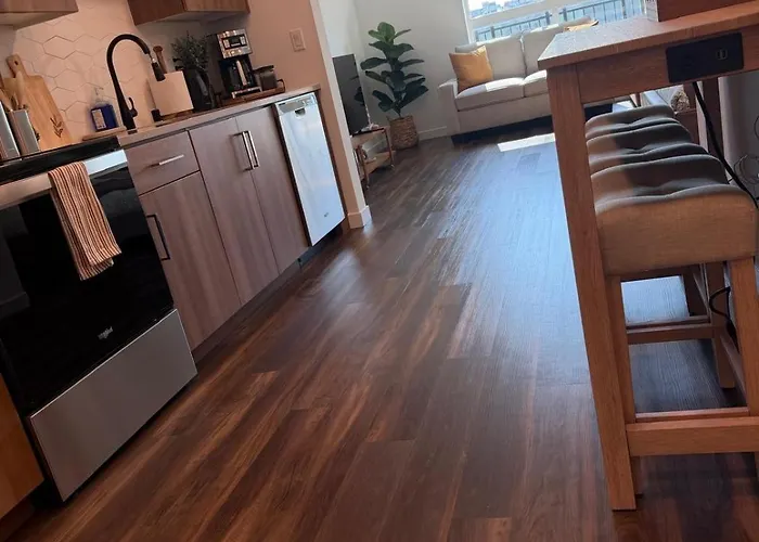 The Sunset Loft Apartment Free Parking