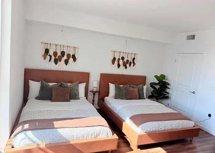 The Sunset Loft Apartment Free Parking