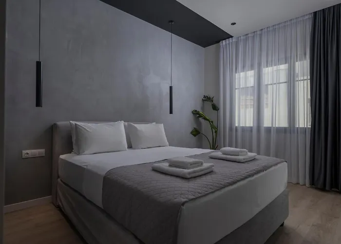 Hebrard Industrial Suites