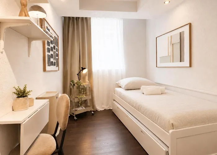 Zentrales Modernes 1-Zimmer-Apartment In Hockenheim Nahe Hockenheimring Mit Wlan, Arbeitsplatz & Kitchenette