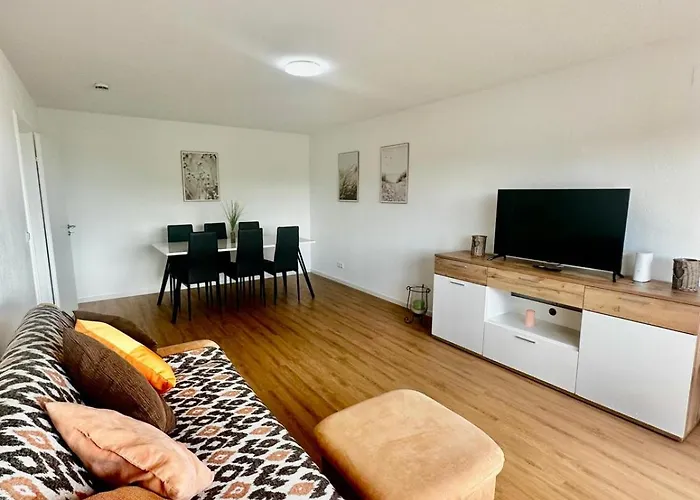 Panorama City Appartement Goeppingen - 5 Einzelbetten, Kueche, Balkon, Parkplatz, Aufzug, Wlan