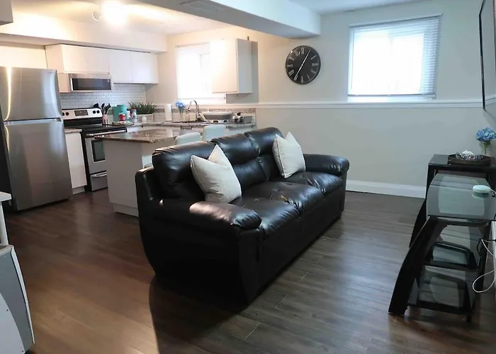 2 Bd Basement Apt - 15-20 Minutes To Niagara Falls,Ca