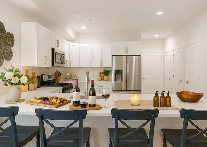 5 Beds 1500 Sq Ft Walkable Kitchen 1 And A Half Bath