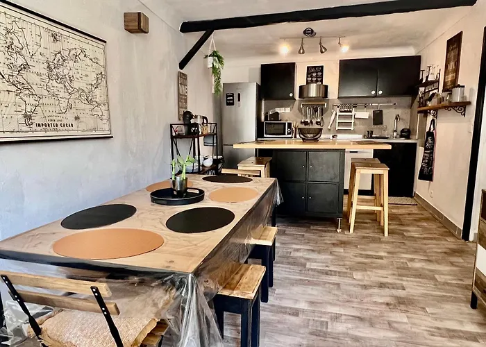 Le Loft De La Porte Sarrasine - Au Coeur Du Charmant Village De Fayence
