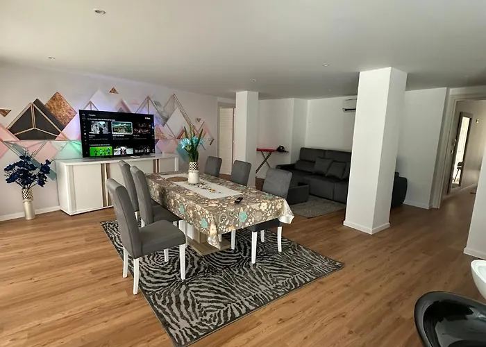 Apartamento Com 2 Quartos E Piscina Em Pombal