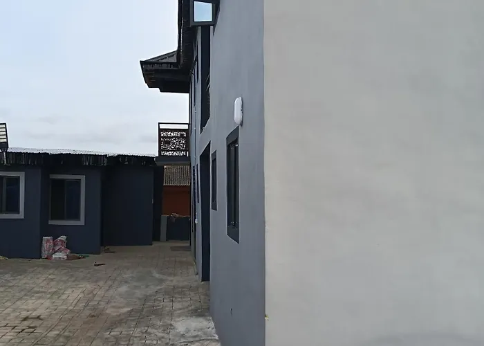 Bec Property