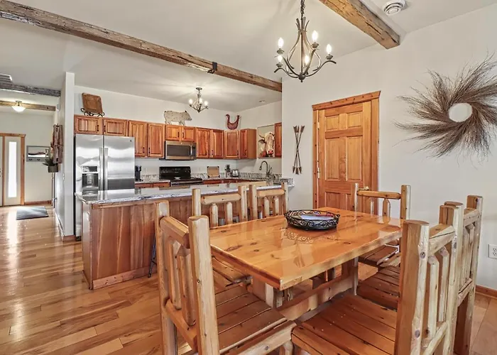 Condo On Lake Minocqua, Walk To Downtown Dock Available