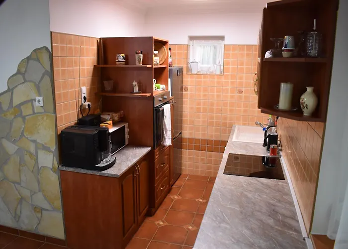 Bozoki Apartman