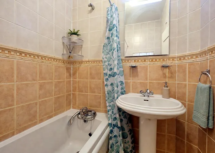 Modern Apartment Longford Town