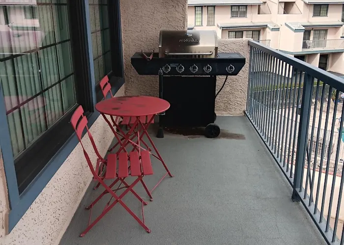 Beautiful Riverview Condo With Boatlaunch