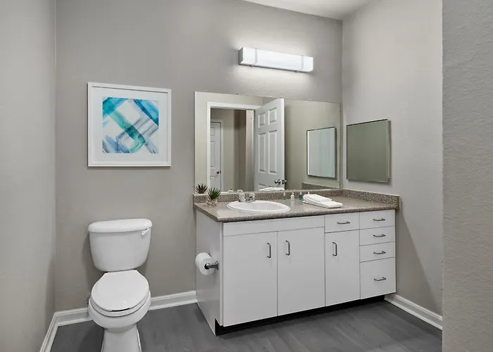 Ave Somerset - Stylish Apartment Community