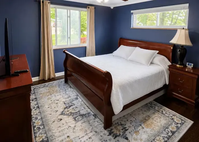 Spacious Family-Friendly Estate