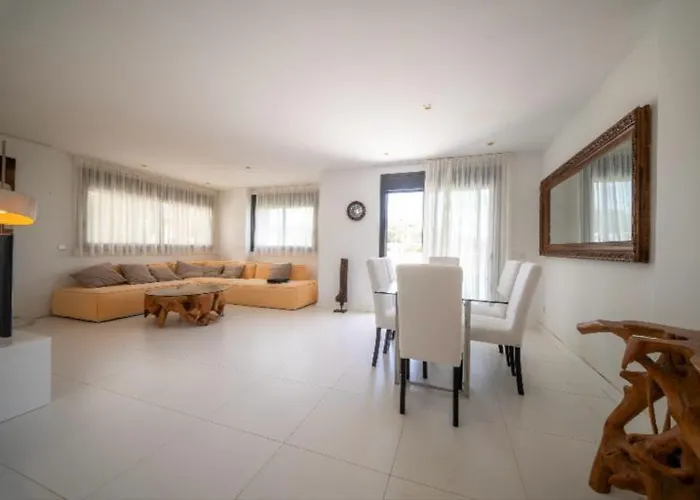 Espectacular Villa En Santa Eularia Ibiza Je