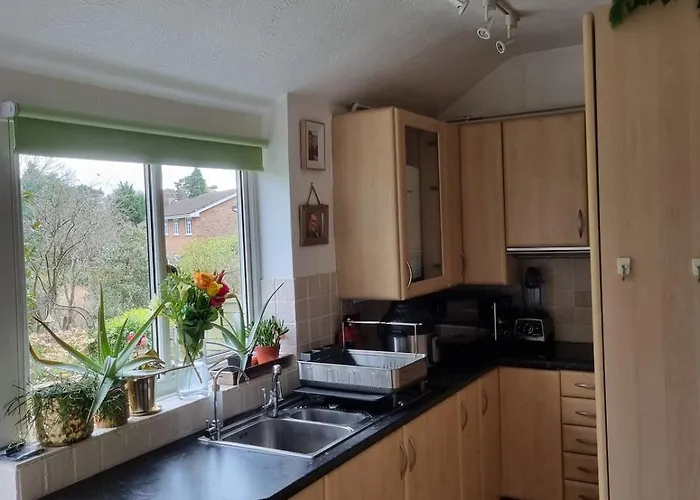Beautiful Ground Floor 2 Bed Flat