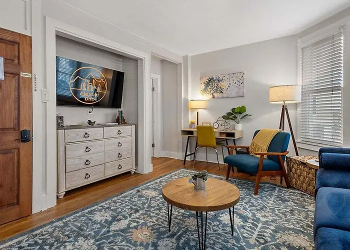 Loft In Downtown Littleton