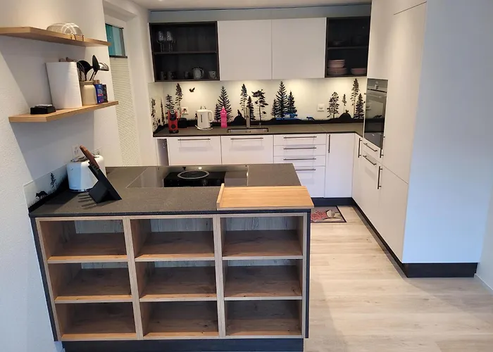 Garten-Wohnung In Adligenswil