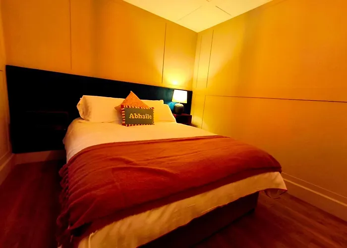 Canal View Lodge & Spa - Entire 3 Bed Lodge