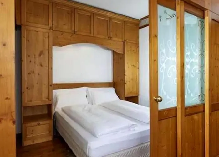 Dolomites View Apartment - Grand Hotel